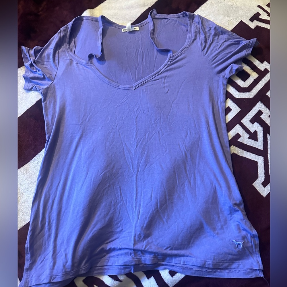 Pink Shirt - Picture 2 of 4